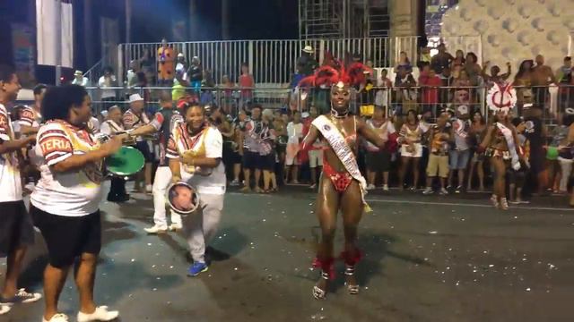 Samba dancer at Carnival Rio de Janiero смотреть онлайн