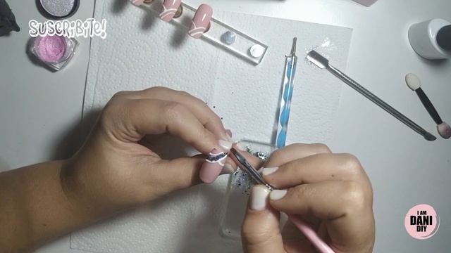 DISEÑO de UÑAS FRENCH para NOVIA con glitters y ARABESCO con EFECTO SUGAR || I am Dani DIY смотреть онлайн