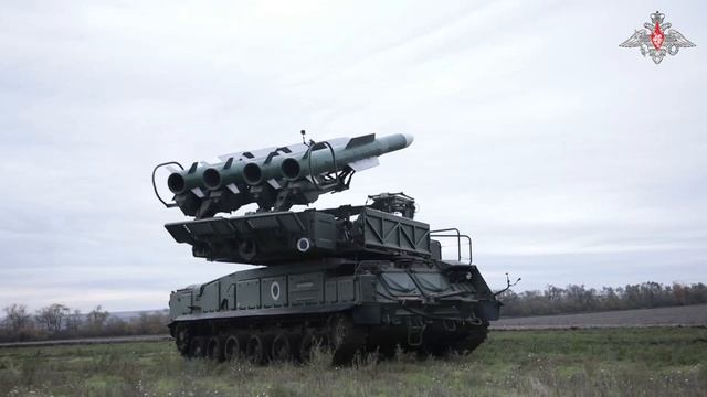 Смешанная батарея ЗРК «Бук-М3» и «Бук-М2» "?️тважных" уничтожила около 40 целей за месяц смотреть онлайн