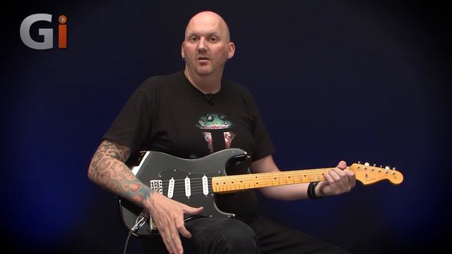 Fender David Glimour Signature Custom Shop Relic Stratocaster Review смотреть онлайн