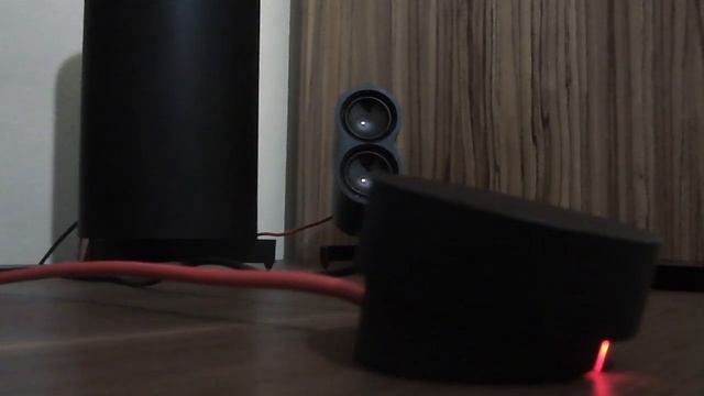 Logitech Z553 2+1 Speaker System смотреть онлайн