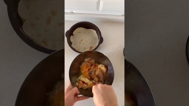 Пирог из лаваша, кабачка и сыра