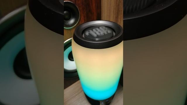 JBL pulse 3 смотреть онлайн