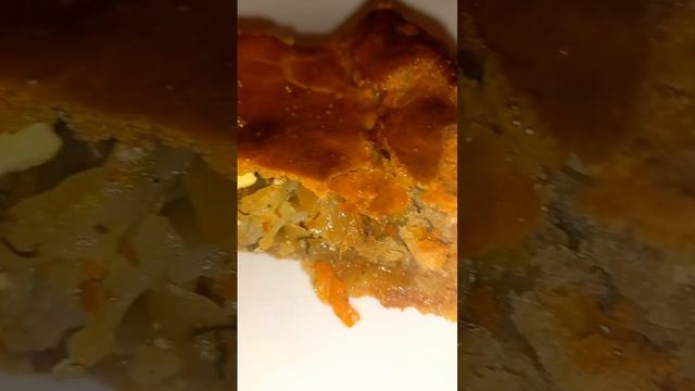 Пироги с яблоком и корицей