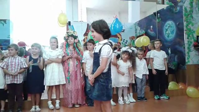 Малыши школы Зои Борисовны,город Портимао.,Португалия смотреть онлайн