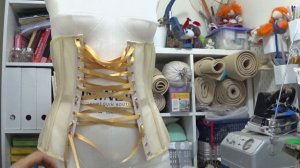 Как зашнуровать корсет на себе за 5 минут и как ухаживать за корсетом.