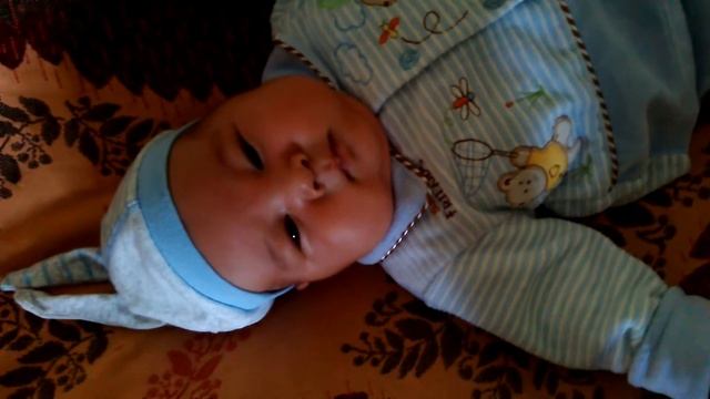 Тамося какает)))