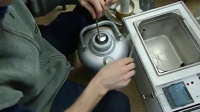 Учебное видео: Трансплантация эмбрионов коров.16 Конец цикла заморозки смотреть онлайн