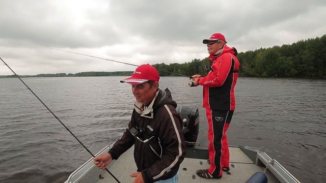 Как поймать пять видов рыб, когда не клюет? смотреть онлайн