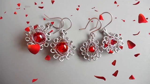 Обзор УКРАШЕНИЯ ИЗ ПРОВОЛОКИ И ХОЛОДНОГО ФАРФОРА смотреть онлайн