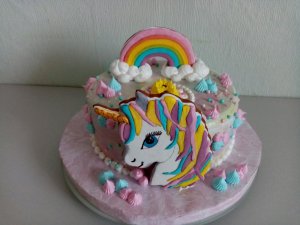 Торт на день рождения . Торт для девочки на 8 лет . Украшение торта..