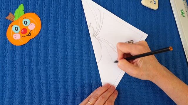 Spooky Snowflake DIY: Halloween Paper Craft Tutorial. Мастер-класс по поделке из бумаги на Хэллоуин смотреть онлайн