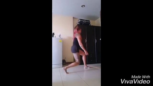 Шагающие выпады смотреть онлайн