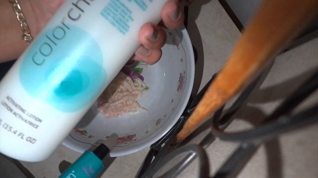 Toning my orange hair; Wella 8A смотреть онлайн