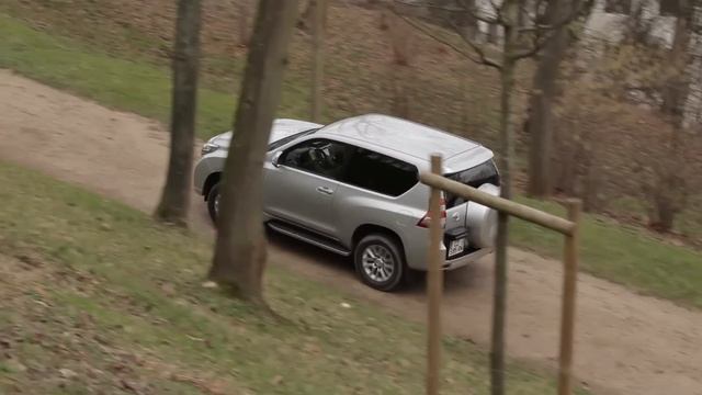 Essai Toyota Land Cruiser 3 portes 3.0 D-4D 190 BVA5 Légende 2014 смотреть онлайн