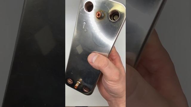 Теплообменник ГВС ITM1901644 для котла Ariston смотреть онлайн