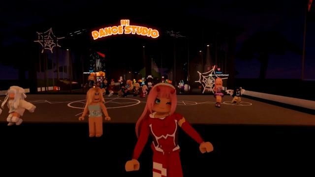 Pink venom BLACKPINK Dance in public hallowen event смотреть онлайн