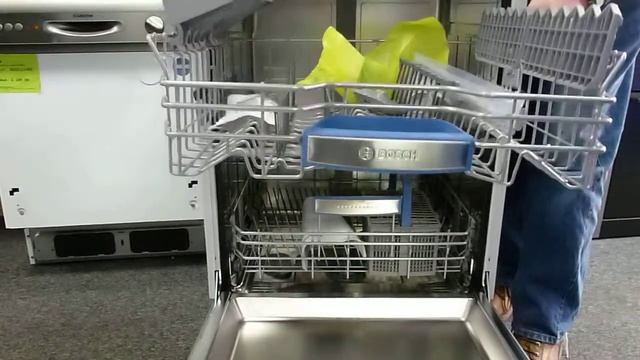 Bosch SBV65E00GB Built In Extra Height Dishwasher смотреть онлайн