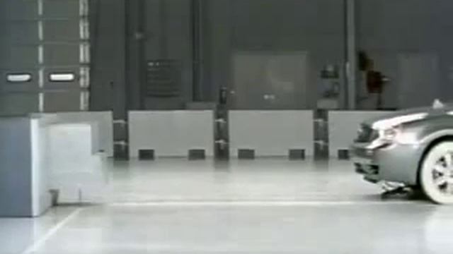 Crash Test 2005 - 2007 Ford Five Hundred ( 500 ) / Mercury Montego (Frontal Offset Test) IIHS смотреть онлайн