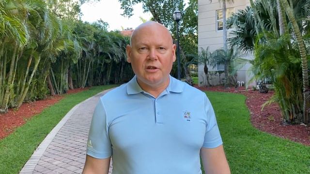 Он-лайн обучение на стюардессу. Где обучают на бортпроводника. Marina-school смотреть онлайн