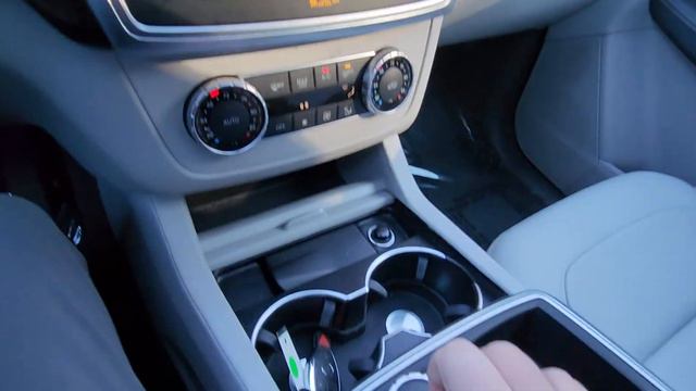 2015 Mercedes ML 350 Walkaround