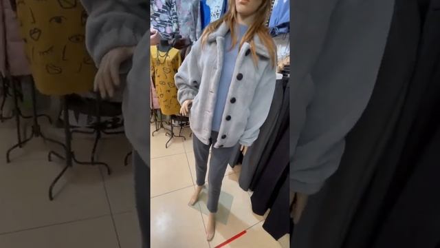 Куртка искусственный мех, размеры:46,48,50,52 , состав: 80% шерсть, 20% полиакрил, стирка ручная 40 смотреть онлайн