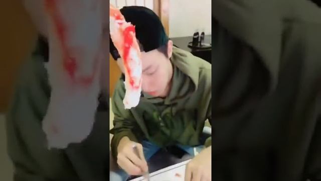 Джей-Хоуп без макияжа смотреть онлайн