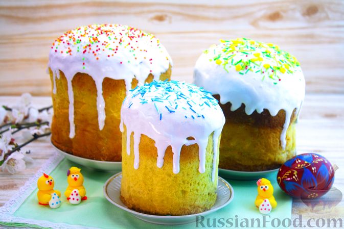 Добавьте в тесто смалец - и кулич будет как пух.
КУЛИЧИ СО СМАЛЬЦЕМ