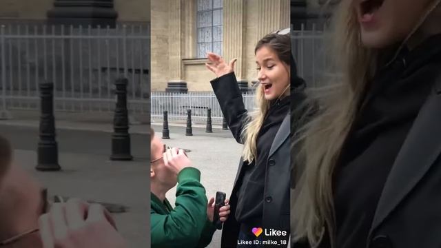 порш панамера танцует макарена смотреть онлайн