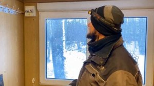 Подключаем и проводим электричество в бытовку