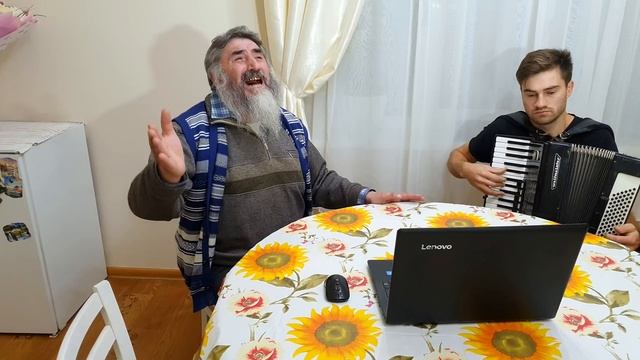 Жить по-старому нет желания А по новому - нету сил.