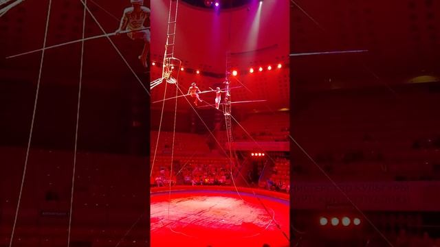 Итальянский цирк. Веселый клоун. Бокс. Ижевск. 20.05.23 смотреть онлайн