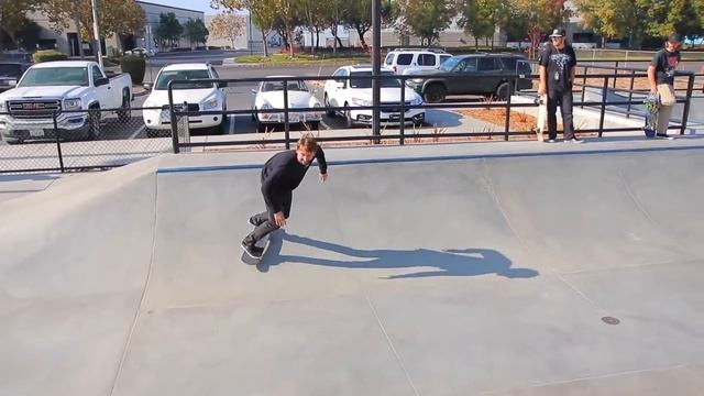 BMX ПРОТИВ СКЕЙТА смотреть онлайн