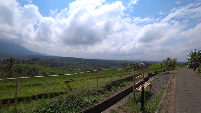 Бали 2019. Выпуск №3. Храм Gunung Kawi, похороны, Jatiluwih, Водопады Секумпул, Йех Хо, Нунг-Нунг смотреть онлайн