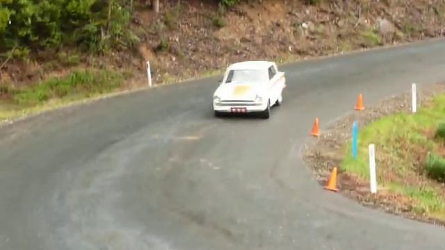 Ford Cortina hill climb 2 смотреть онлайн