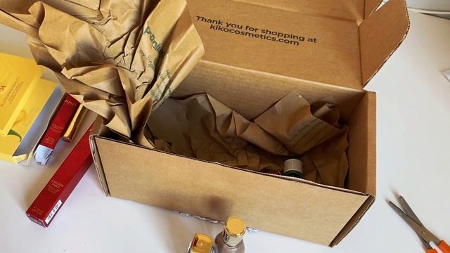 НЕПОНЯТНАЯ АЛЛЕРГИЯ! ?РАСПАКОВКА НОВОЙ КОСМЕТИКИ! ГДЕ МЫ ПОКУПАЕМ ДЁШЕВО ФРУКТЫ! Испания влог! смотреть онлайн