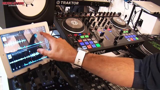 NATIVE INSTRUMENTS Traktor Kontrol S4 MKII + S2 MKII + iPad iOS DJ App смотреть онлайн