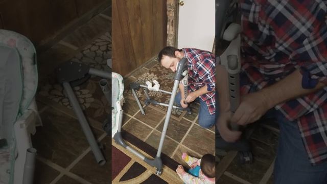 Assembly high chair tempo with compact fold смотреть онлайн