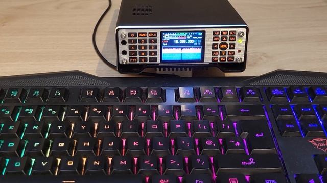 Guoetec Q900 USB Keyboard CW смотреть онлайн