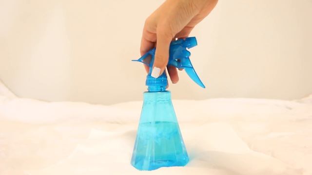 DIY Detangling Spray For Curly Hair!