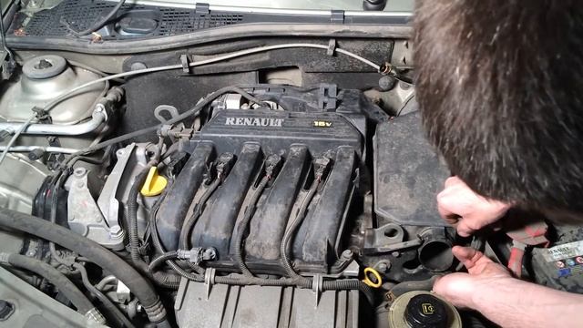 Как поменять масло Renault Sandero