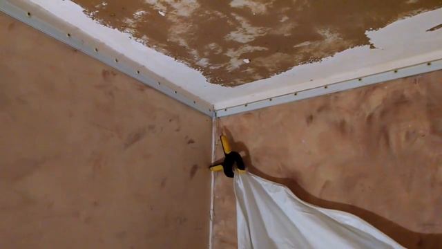 Устанавливаем натяжные потолки сами своими руками смотреть онлайн