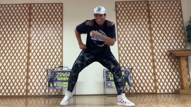 The Git Up by Blanco Brown | Zumba with Heidy! смотреть онлайн