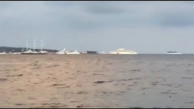 На яхте в Канны. Лазурный берег Франции. Отдых на яхте. смотреть онлайн