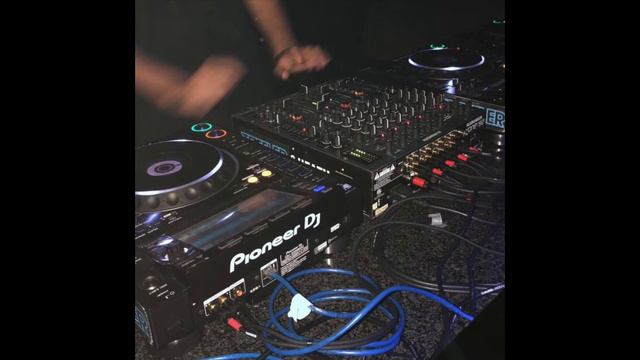 HOUSE X BASS QUICK MIX - AC смотреть онлайн