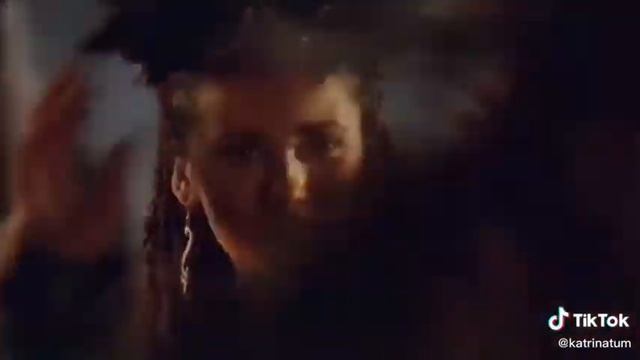 Двойники !! Дневники Вампира , легенда о двойниках!! смотреть онлайн
