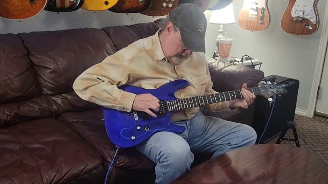 Schecter Omen 6 (used from Musiciansfriend.com) unboxing and review смотреть онлайн