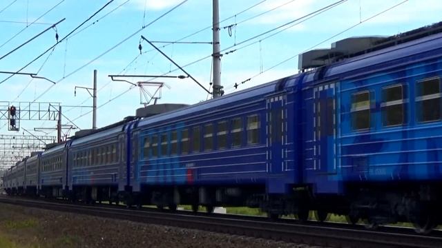 "Переданный из Лобни в Раменское!" Электропоезд ЭД4М-0401 "РЭКС-Спутник" смотреть онлайн