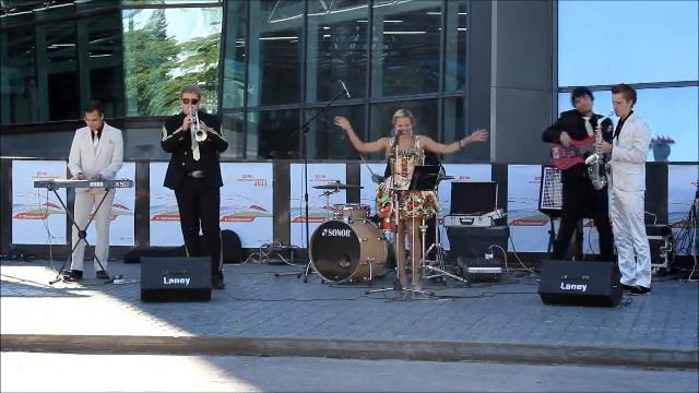 Matreshka Russian Folk Матрёха Последняя электричка смотреть онлайн