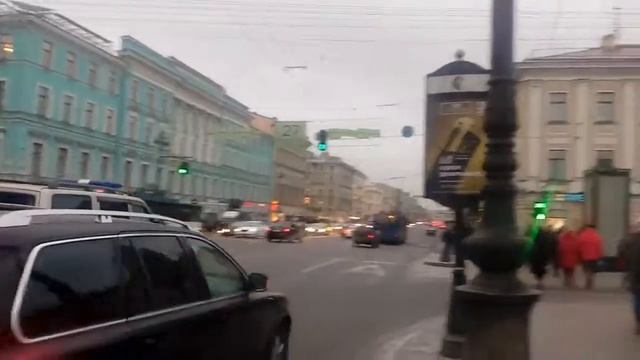 Санкт-Петербург,Невский смотреть онлайн